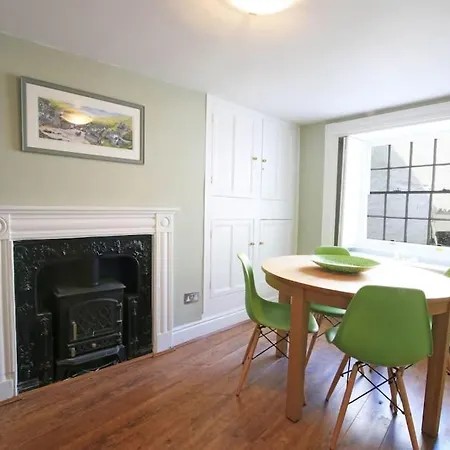 Trevan House, Bay Holidays Port Isaac